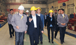 西安市委常委、常務(wù)副市長(zhǎng)岳華峰蒞臨西瑪電機(jī)調(diào)研指導(dǎo)?！靼膊﹨R儀器儀表有限公司